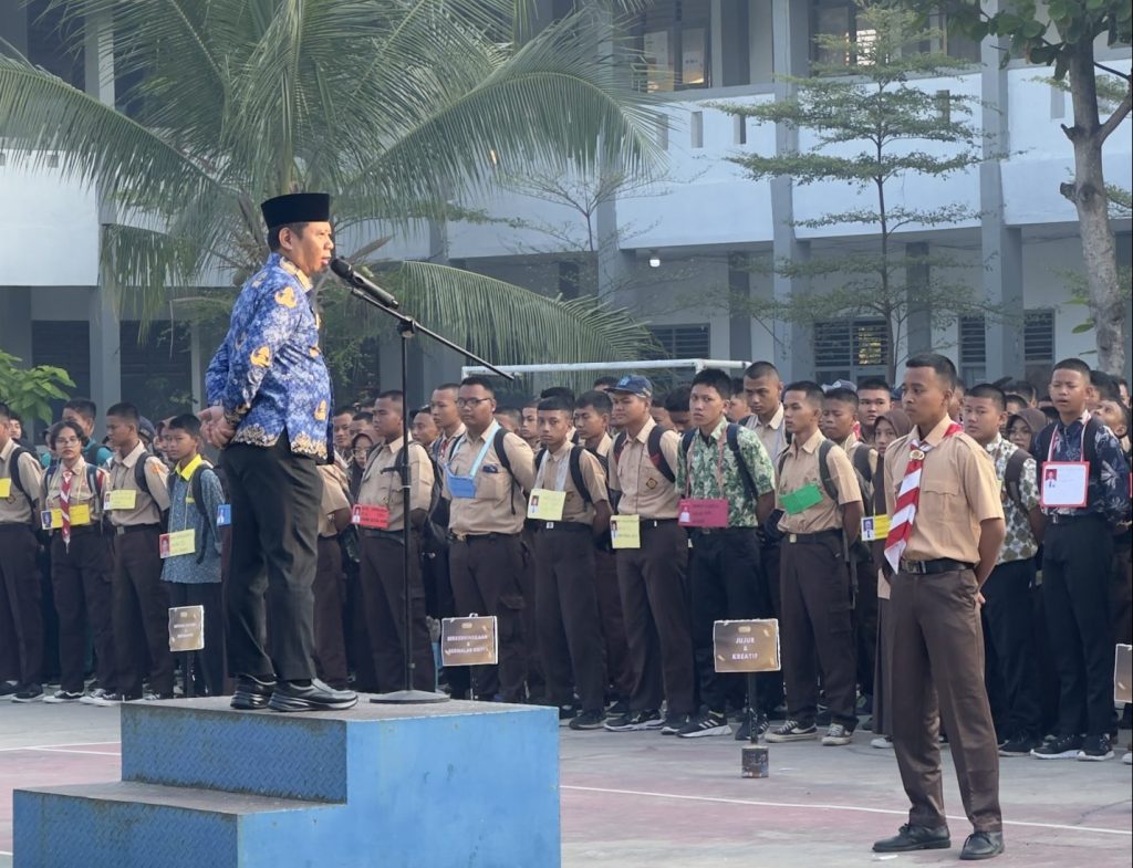 Arahan Camat Mauk Untuk Peserta Didik Baru SMKN 5 Kabupaten Tangerang Tahun 2024