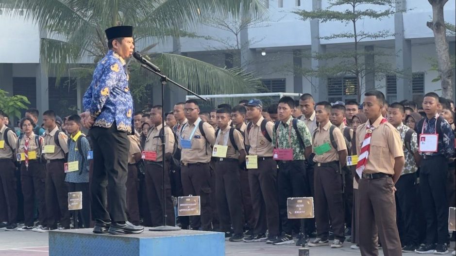 Read more about the article Arahan Camat Mauk Untuk Peserta Didik Baru SMKN 5 Kabupaten Tangerang Tahun 2024